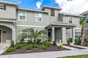 4 Bed Storey Lake Resort With Lazy River
