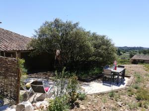 Villages vacances Les Garrigues de la Vallee des Baux : photos des chambres