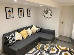 Garden Flat in City Centre with Parking