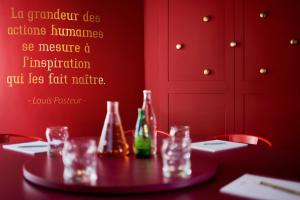 Hotels Mercure Paris Montparnasse Pasteur : photos des chambres