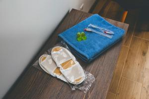 Four Rooms Apartments