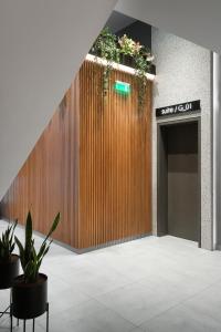 11 Enteka Acropolis Suites