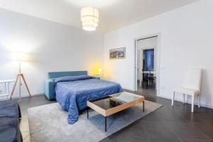 GuestHost - Castello Appartamento con vista sul Canale x6