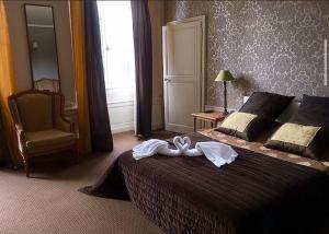 B&B / Chambres d'hotes Chateau Du Four De Vaux : photos des chambres