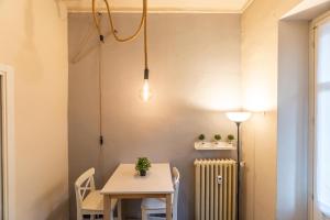 200 METRI da Torino Porta Susa Piano Ri-alzato WIFI