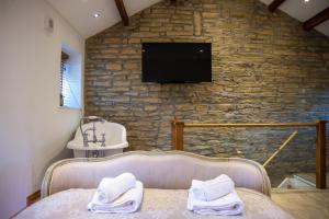 Steamy Cottage a cosy couples cottage & steam room