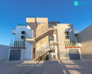 Ancla Baja Living Condominio nuevo con vista 3