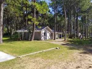 Pinamar Norte Casa Aquiles 8 pax - Costa Esmeralda