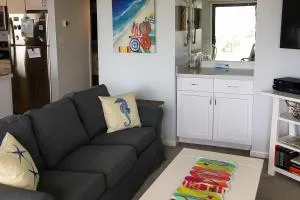 Crystal Sands 403 - 芬威克岛