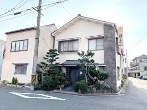 Business Ryokan Wakakusa - Macuzaka