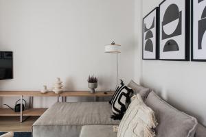 Pristine 1BR Apartment in Ampelokipoi Area by UPSTREET