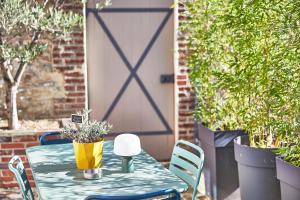 B&B / Chambres d'hotes Demeure de Manneville - SPA - 1Km des plages de Cabourg : Villa Supérieure