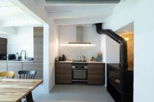 Casa reformada junto al lago de Banyoles