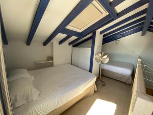 Hotels Hotel & Appart-hotel Olatua : Chambre Quadruple