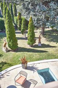 B&B / Chambres d'hotes Demeure de Manneville - SPA - 1Km des plages de Cabourg : photos des chambres