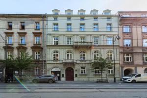 Louvre Studios - LoftAffair