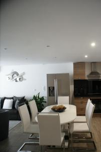 Appartements Loft ravissant avec piscine : photos des chambres