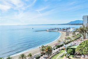 Beachfront Apartment Marbella Center