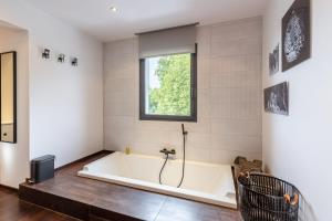 Maisons de vacances L'Architecte du Cosmopolitain - Design house Jacuzzi- 8 P - Downtown : photos des chambres