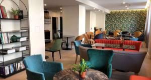 Hotel Apolonia Paris Montmartre; Sure Hotel Collection by Best Western