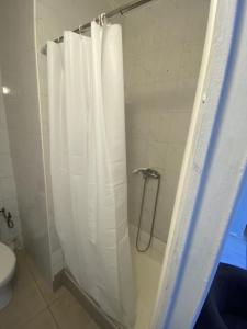 Apartment Sleeps 2 with On-Site Parking