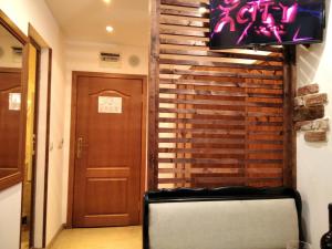 private apartments Emerald