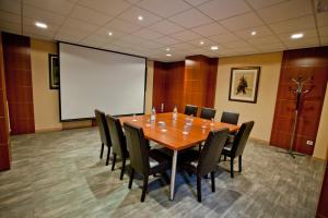 Hotels The Originals City, Hotel Ascotel, Lille Est Grand Stade (Inter-Hotel) : photos des chambres