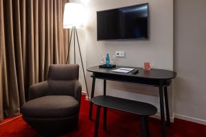 Superior Double Room room in The New Yorker Hotel Köln-Messe