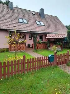 Haus Pusteblume - Neu Poserin