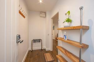 Premium 2 Bed Apt 1st floor sleeps 4 adults in Oban town