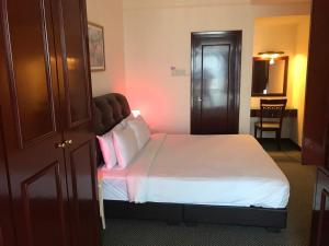 Fantazya Suites Times Square