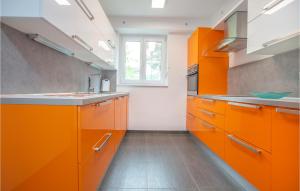 Lovely Apartment In Koper