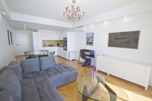 Holiday Vigie Promenade