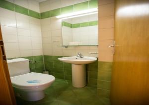 Three Bedroom Apartment Near City Center