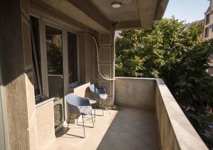 Three Bedroom Apartment Near City Center