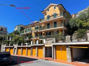 Casa Irene terrazza vista mare e garage