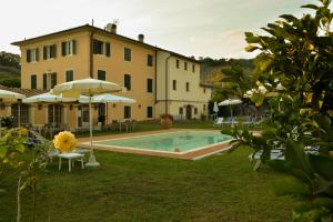 Garden Relays Villa Rosy