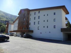 Appartements Studio Les Deux Alpes, 1 piece, 4 personnes - FR-1-516-133 : Studio