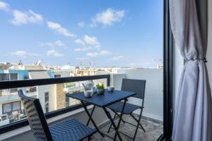 Brand New Apartment-2 Min From The Sea-Central Bugibba
