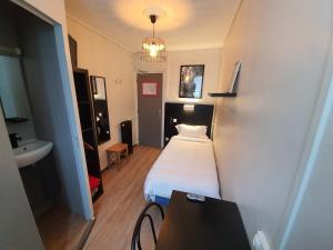 Hotels HOTEL SAVOY : photos des chambres