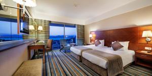 Standard Room with Sea View room in Pine Bay Holiday Resort
