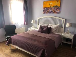 Deluxe Double or Twin Room with Garden View room in Tündérkert Panzió Őrség