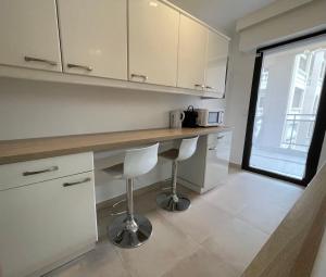 Appartements Domaine D'Ahmosis, modern 2 bedrooms refurbished apartment, f3 moderne fraichement renove : photos des chambres