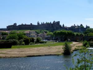 Hotels Domaine De Fraisse : photos des chambres