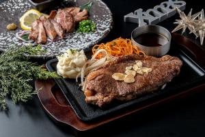 Kumamoto Hotel Christmas Forest Garden (Love Hotel)