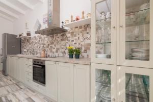 Villa Daniela - Private Pool and Serene Location, by ZanteWize