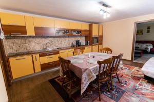 Marios Cozy Apartment