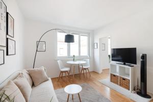 Modern, bright Studio -close to the center in a quiet area