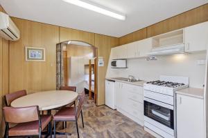 워남불 Narrawong Island Holiday Park 게스트하우스 로비