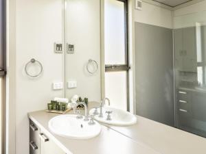 Ecocrackenback 19 Sustainable chalet close to the slopes